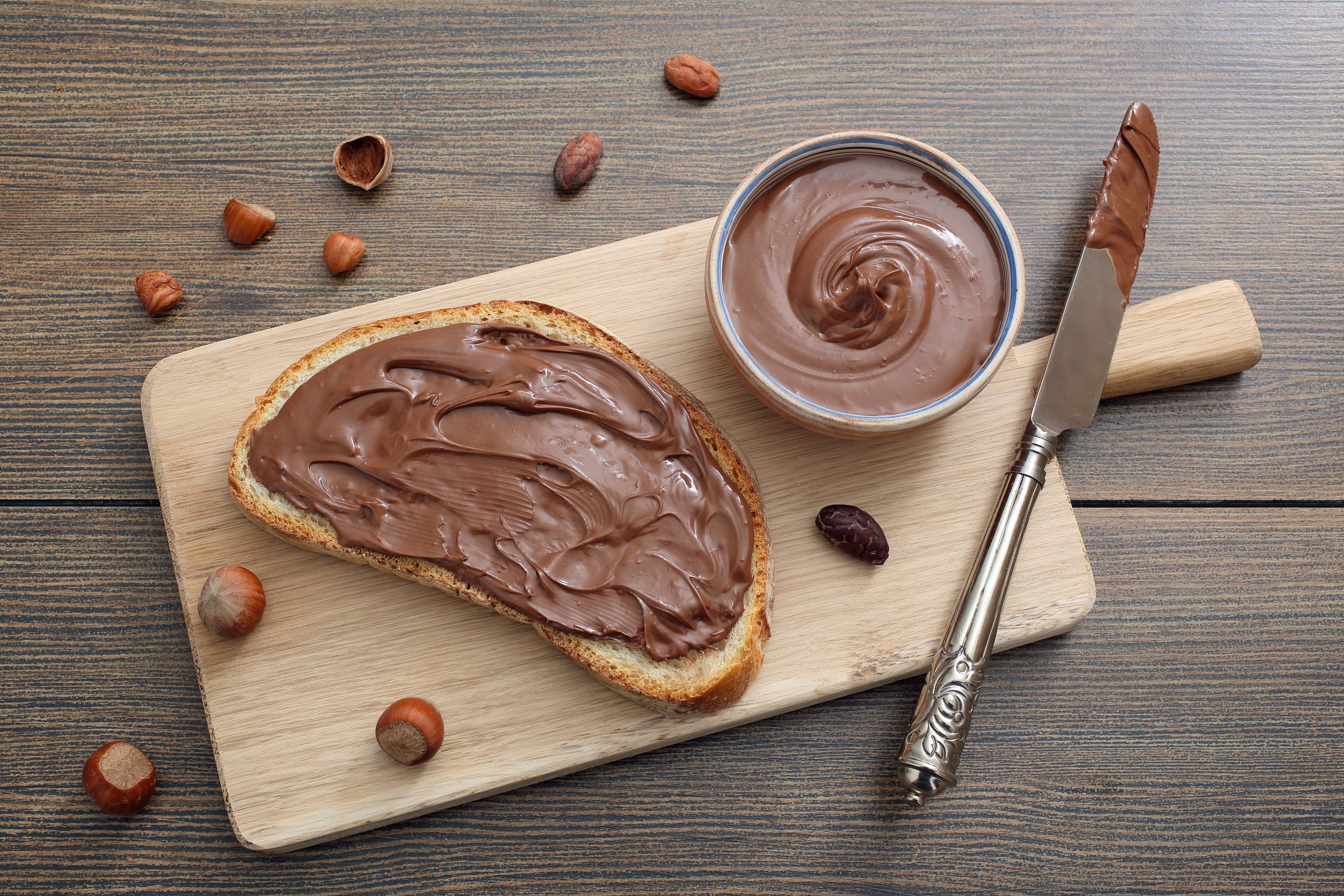 Top,View,Melted,Chocolate,Hazelnut,On,Bread,Slice